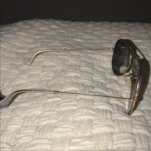 Green ray ban women’s aviators. - Picture 4 of 6